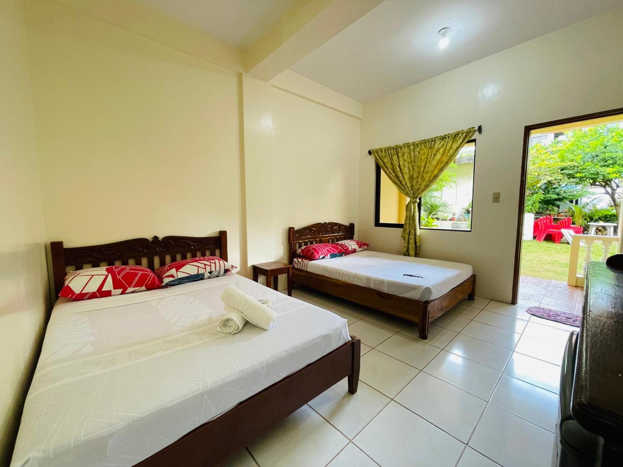 Hotel La Fiesta 2*